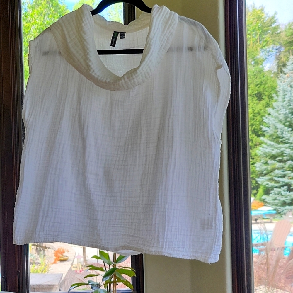Shannon Passero casual top